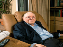 35 bài học về đầu tư của Charlie Munger - Cánh tay phải của Warren Buffett